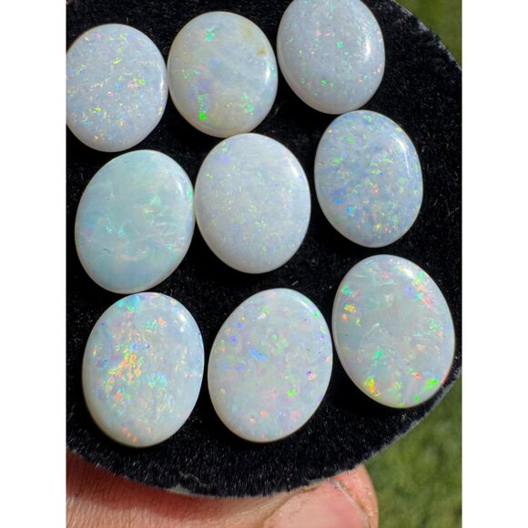 Australian Opal Cabochons Lot - 8.4 carats in Display Box #140 - Picture 6 of 8